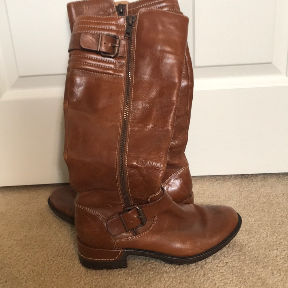 Brown boots